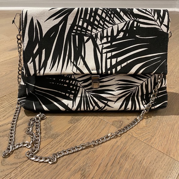 Mango Handbags - Mango palm print purse